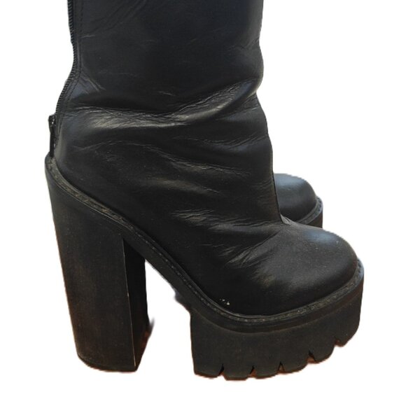 Black Leather Platform Heeled Boots – Chunky Heel – Size 7.5 (B2 Marking) - Picture 4 of 6
